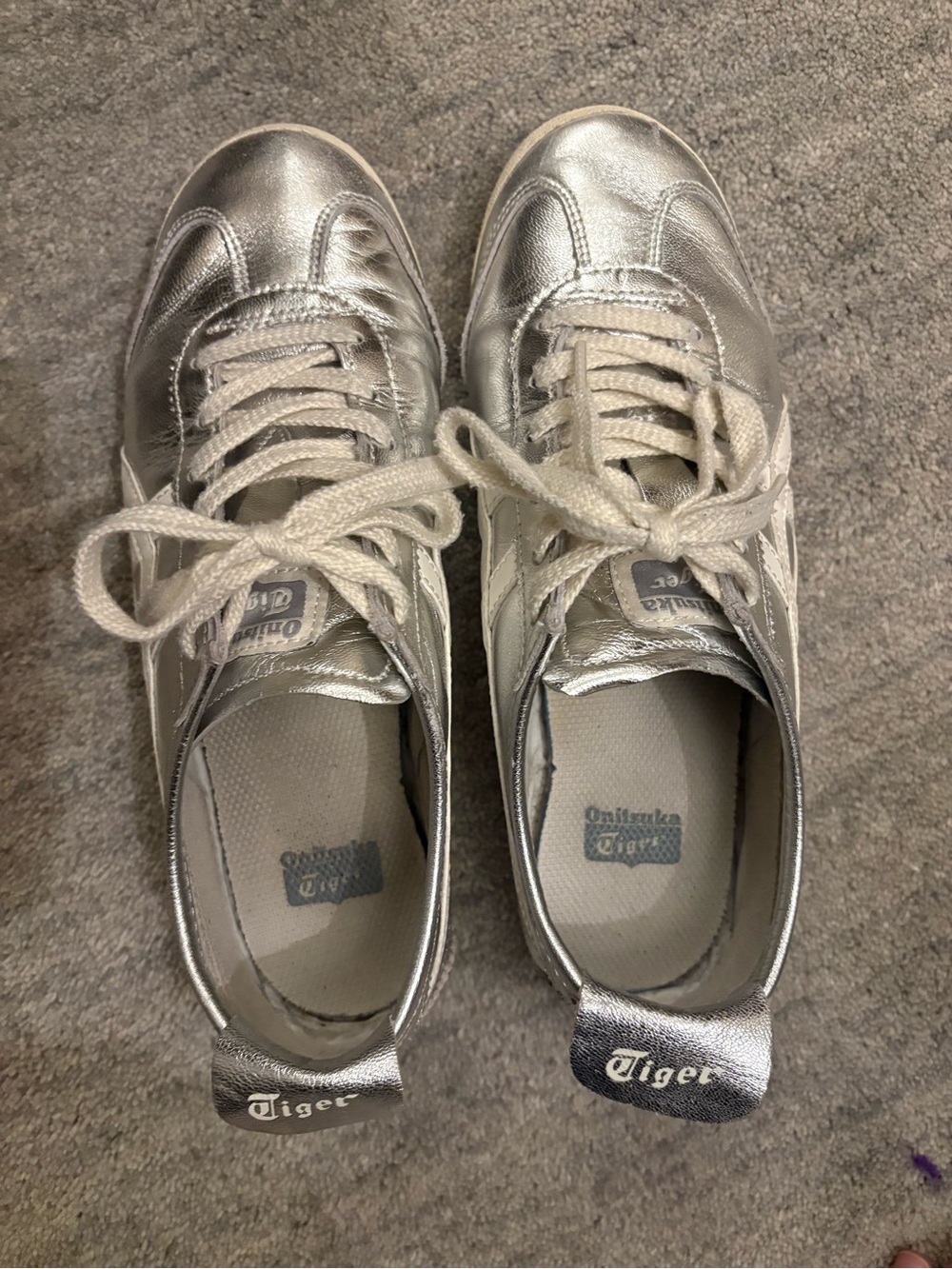 Onitsuka Tiger Mexico 66 - Silver / Off White - Women’s 8 / JPN 25 cm / EU 39.5